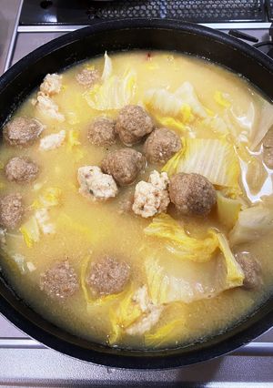 ホエイを使った肉団子の味噌汁-レシピのメイン写真
