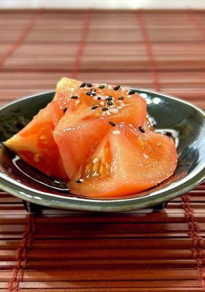 冷やしトマトのえごま油&ごま塩和え-レシピのメイン写真