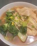 ぷりぷりエビワンタン麺　（スープでも）