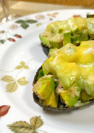 アボカドのチーズ焼き-レシピのメイン写真