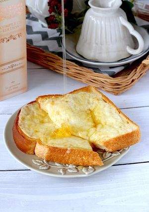 チーズフォルマッジオープンサンド-レシピのメイン写真