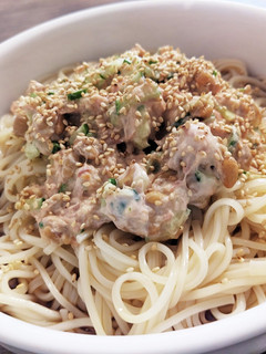 ツナマヨ納豆の冷や麦-レシピのメイン写真