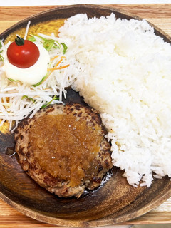 白みそ&マヨが味の決め手のハンバーグ-レシピのメイン写真