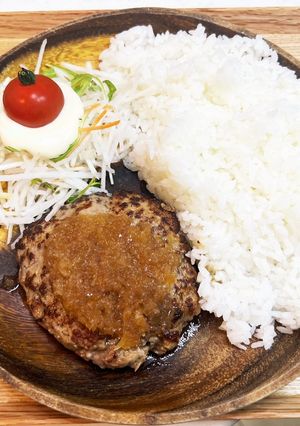 白みそ＆マヨが味の決め手のハンバーグ-レシピのメイン写真