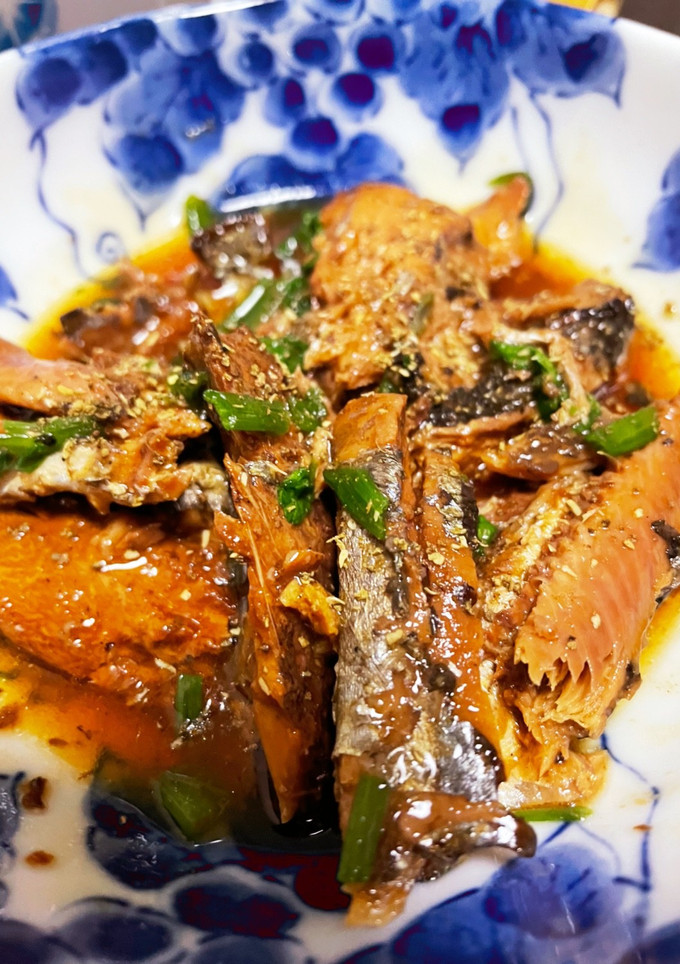 超簡単！サンマの蒲焼きのセリ和え-レシピのメイン写真