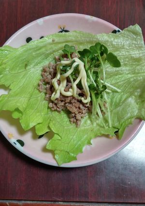 レタスとひき肉巻き巻き～♪簡単に出来る♡-レシピのメイン写真