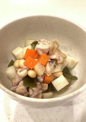 大豆、根菜、鶏モモの出汁煮-レシピのメイン写真