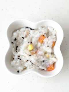 【離乳食後期】栄養満点炊き込みご飯-レシピのメイン写真