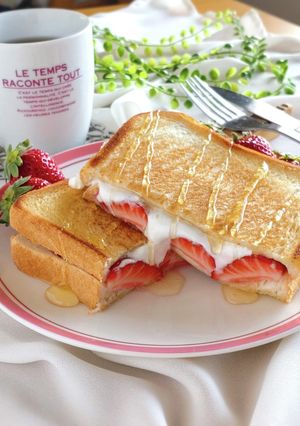 いちごとマシュマロのホットサンド。-レシピのメイン写真