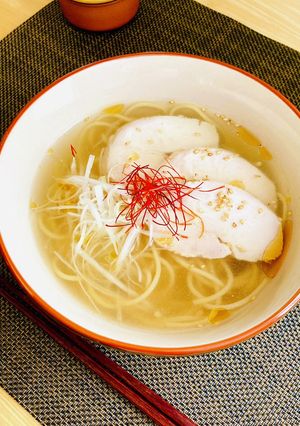 大豆麺使用!鶏塩ラーメン-レシピのメイン写真