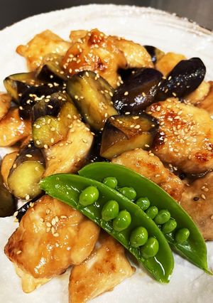 鶏胸肉とトロ〜リなすのさっぱり甘酢炒め-レシピのメイン写真