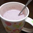 まるでいちごヨーグルト!?甘酒ヨーグルト