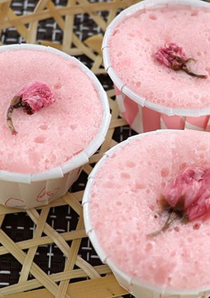 レンジで簡単*長芋で桜かるかん-レシピのメイン写真