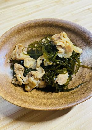 切り昆布が美味しい！豚バラ肉のサッと煮-レシピのメイン写真