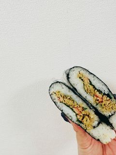 絶品肉味噌!簡単おにぎらず-レシピのメイン写真