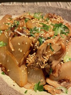 舞茸と豚バラ大根のガリバタ炒め-レシピのメイン写真