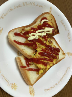 フライパン1つで楽ちん♪卵焼き&トースト-レシピのメイン写真