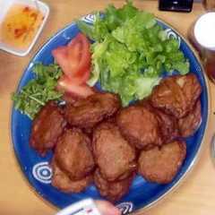 รูปของ トートマンプラー(タイ風さつま揚げ)