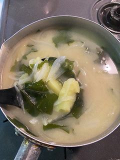 じゃがいも入り簡単味噌汁-レシピのメイン写真