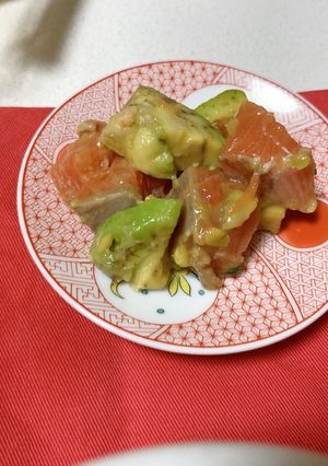 サーモンとアボカドのおつまみポキ-レシピのメイン写真