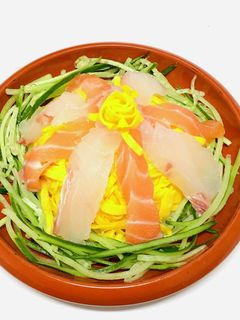 雛祭りにカップで作るちらし寿司-レシピのメイン写真