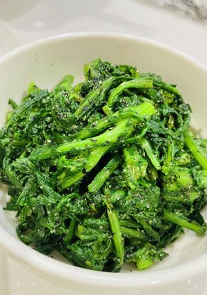 旨っ！最高に美味しい春菊の胡麻和え♪-レシピのメイン写真