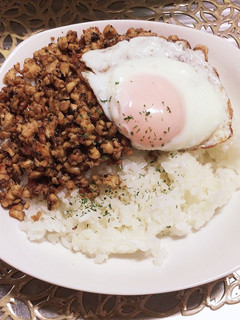 豆腐そぼろでガパオライス-レシピのメイン写真