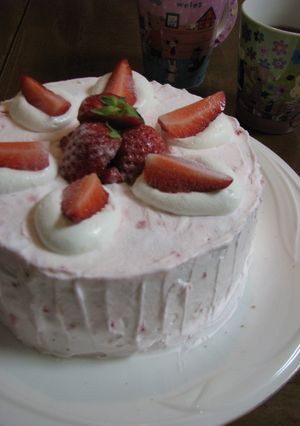 ふんわり＊いちごケーキ-レシピのメイン写真