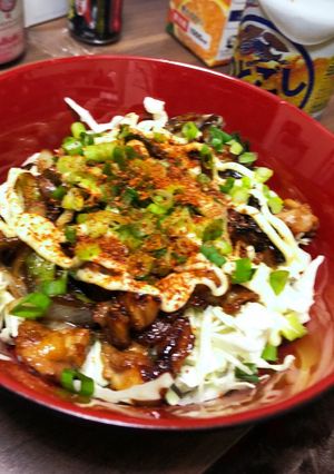 もも肉と長ネギの生姜焼き風丼-レシピのメイン写真