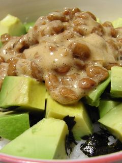 簡単美味♪アボカド☆納豆ごはん-レシピのメイン写真