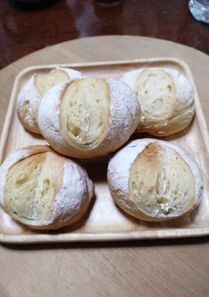 プチパン2（生クリームを使いました。）-レシピのメイン写真