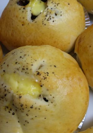 とってもおいしい惣菜パン(肉パン）-レシピのメイン写真
