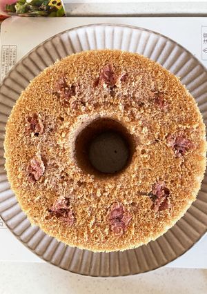 桜シフォンケーキ (16.5センチ型)-レシピのメイン写真