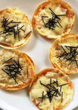 餃子の皮でお手軽めんたい餅ピザ-レシピのメイン写真