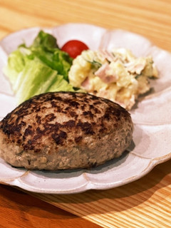 我が家の基本のハンバーグ-レシピのメイン写真