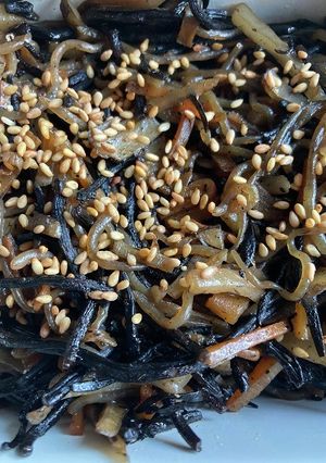 菊芋を使う　ひじきとこんにゃくの醤油煮-レシピのメイン写真