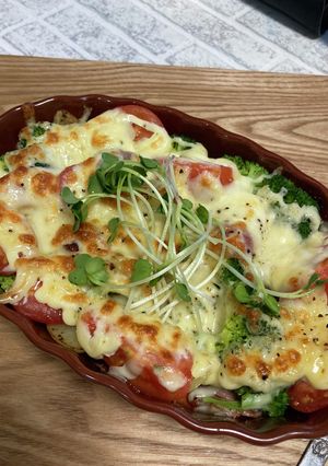 ベーコンじゃがブロッコリーマヨチーズ焼き-レシピのメイン写真