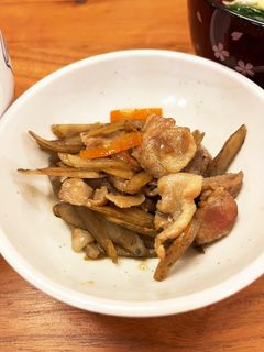 豚バラ入り★我が家のきんぴらごぼう-レシピのメイン写真