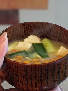 九条ねぎとなめこと豆腐の味噌汁-レシピのメイン写真