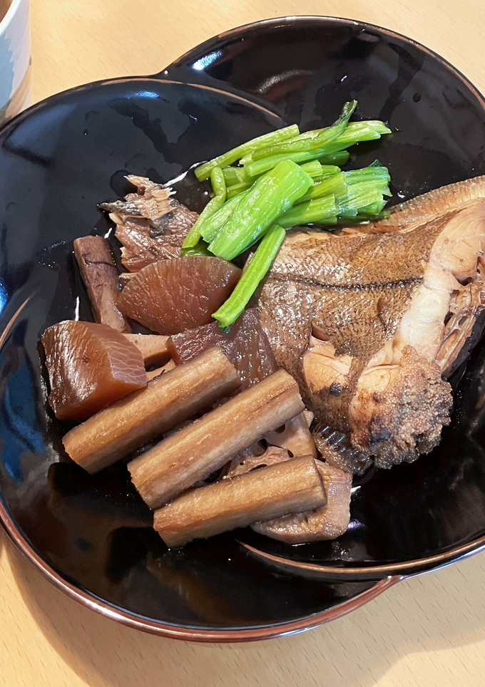 改訂☆甘辛☆子持ちカレイと根菜の煮つけ-レシピのメイン写真