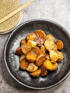 新じゃがとにんにくのはちみつ味噌炒め-レシピのメイン写真