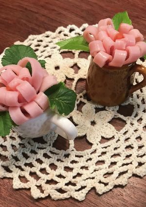 ミルクピッチャーにハムのお花を♪-レシピのメイン写真