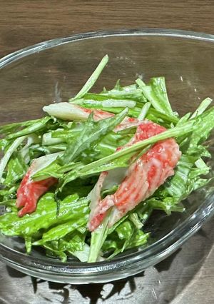 5分で【水菜とカニカマのサラダ】-レシピのメイン写真