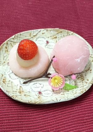 子どもと作る甘〜い皮の春色いちご大福-レシピのメイン写真