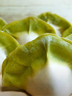 ★ほうれん草で作るひすい餃子の皮★-レシピのメイン写真