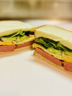 スパムの定番サンドイッチ-レシピのメイン写真