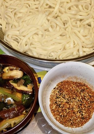 サバ缶　椎茸　ほうれん草　つけ汁うどん-レシピのメイン写真