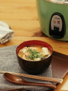 \大同電鍋レシピ/鮭のお味噌汁-レシピのメイン写真