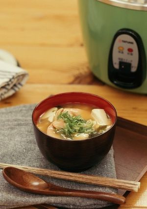 ＼大同電鍋レシピ／鮭のお味噌汁-レシピのメイン写真