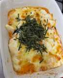 豆腐と餅の明太子ソースグラタン